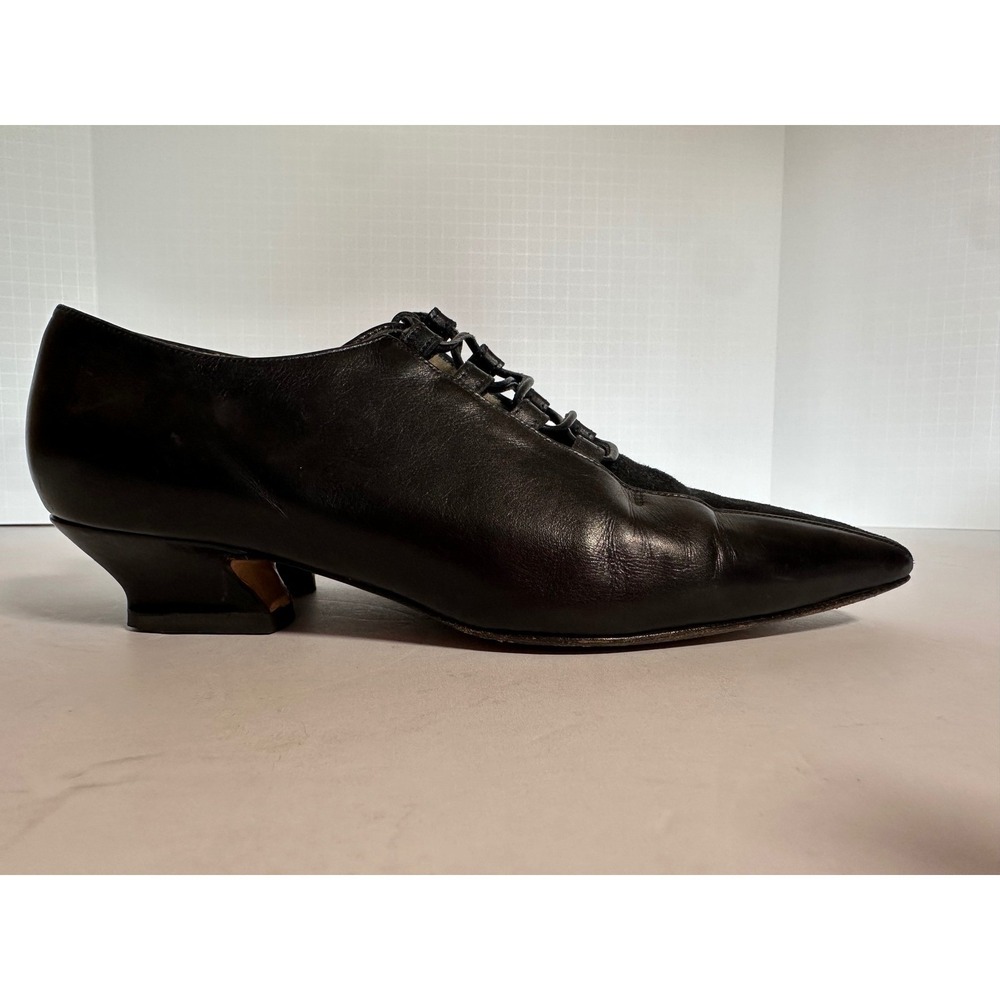 Vintage Barneys New York Black Leather Suede Lace Up Pointed Toe Kitten Heel 6.5 - Picture 6 of 9